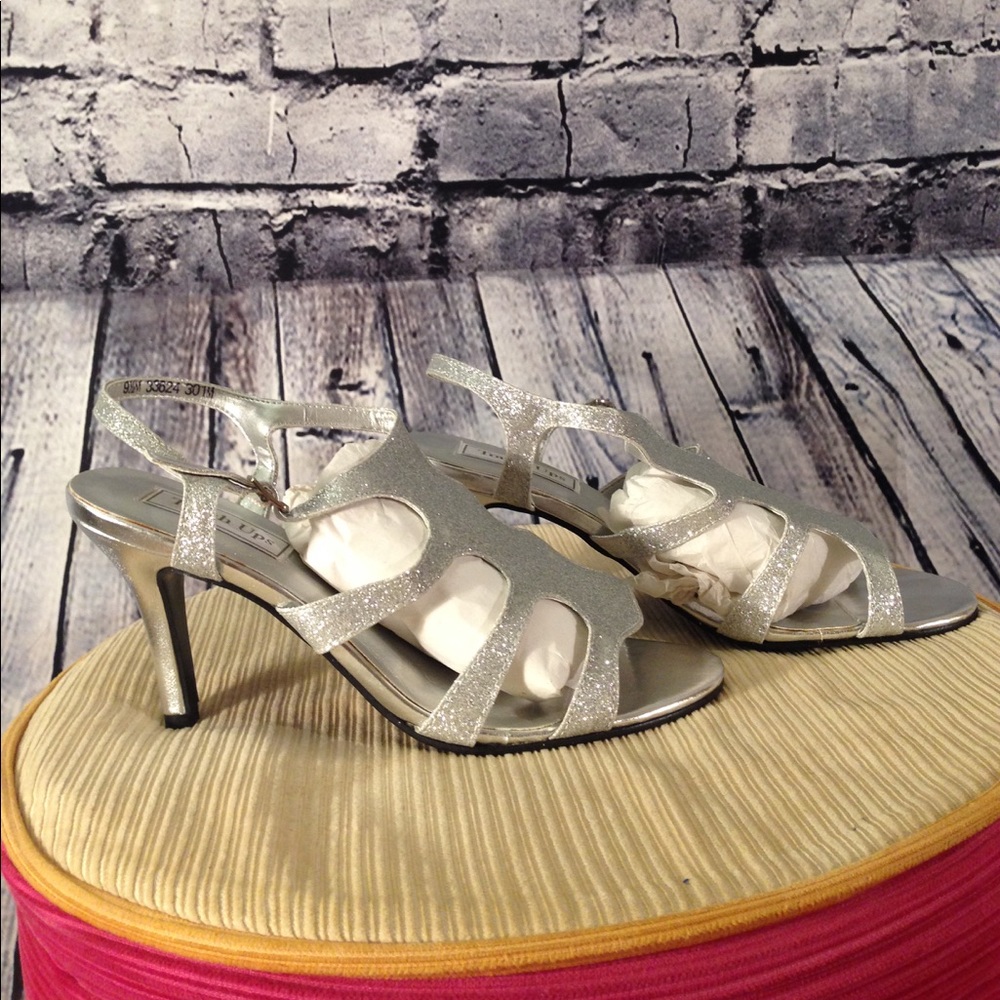 💃Silver Glittering✨ Aphrodite Sandals - Picture 4 of 8